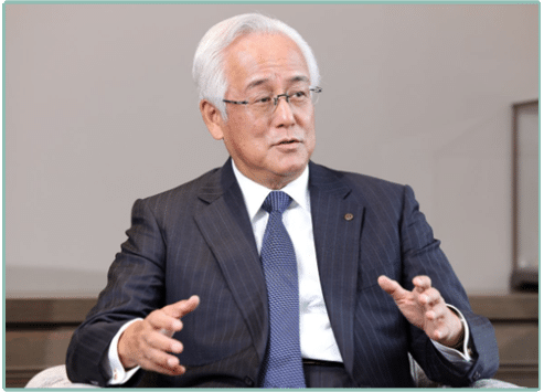 Minami Tanaka Annual income Father